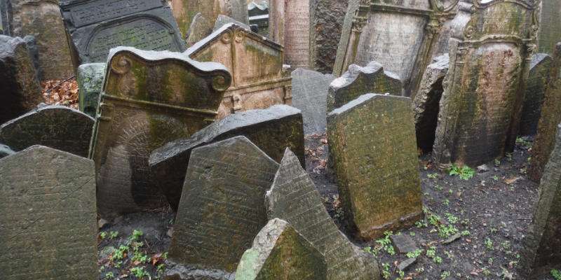 Oude Joodse begraafplaats van Praag
