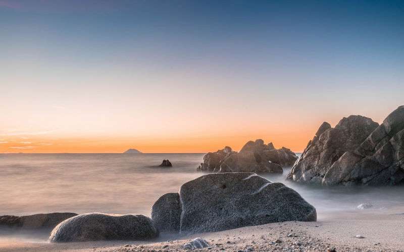 Mooiste stranden van Italië - grotticelle stromboli