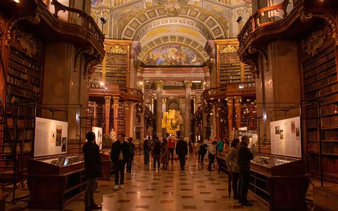 oesterreichische Nationalbibliothek